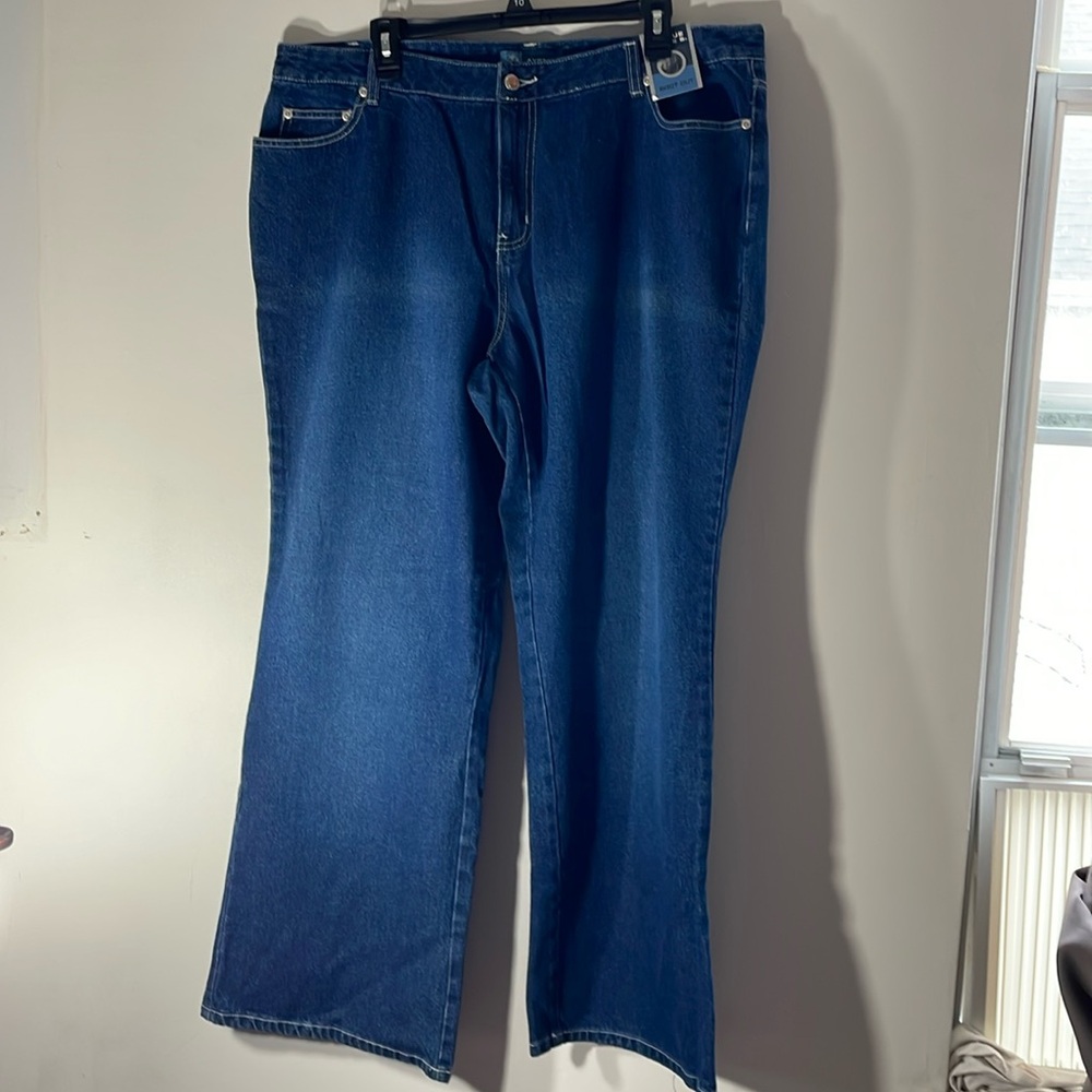 Avenue Blues size 18 blue jeans